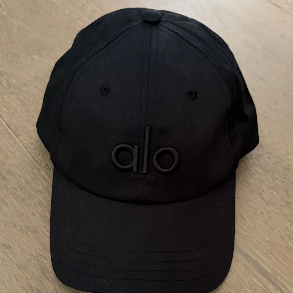 Alo Off-Duty Cap - Black/Black